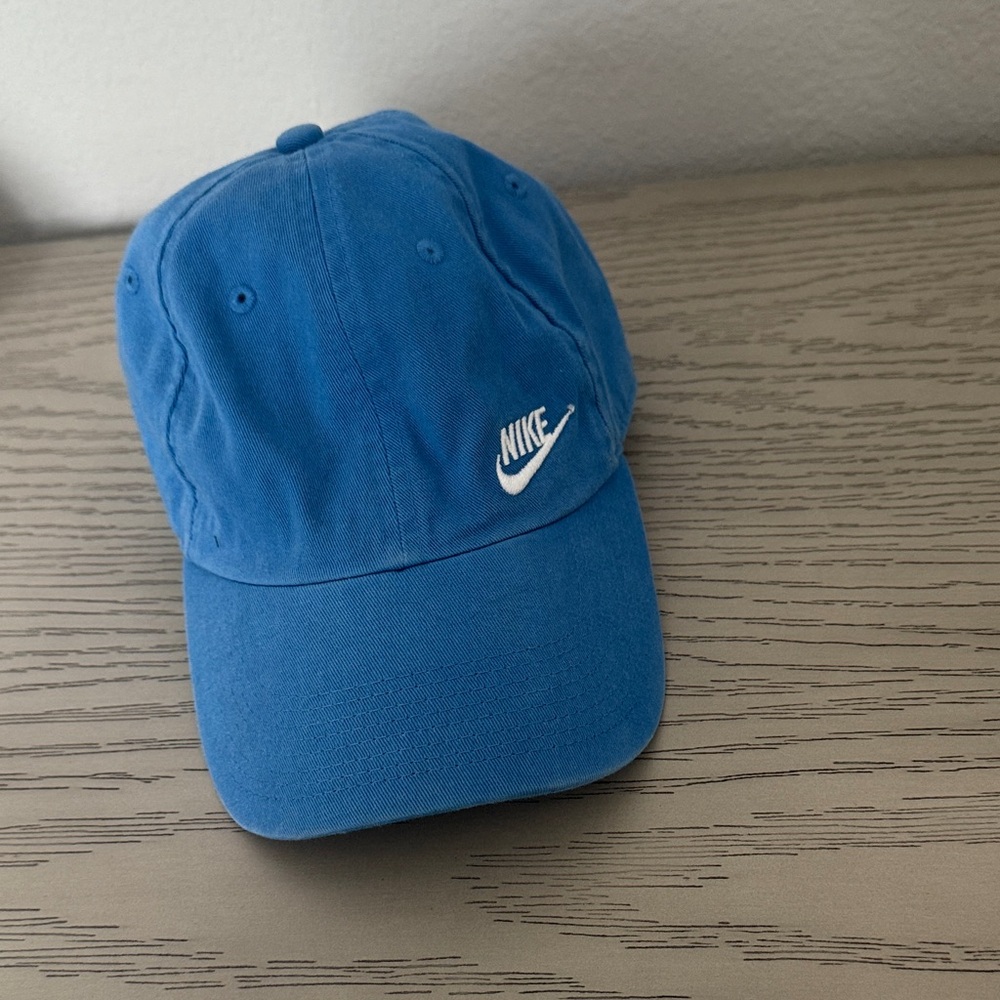 Nike Men's Bold Blue Cap